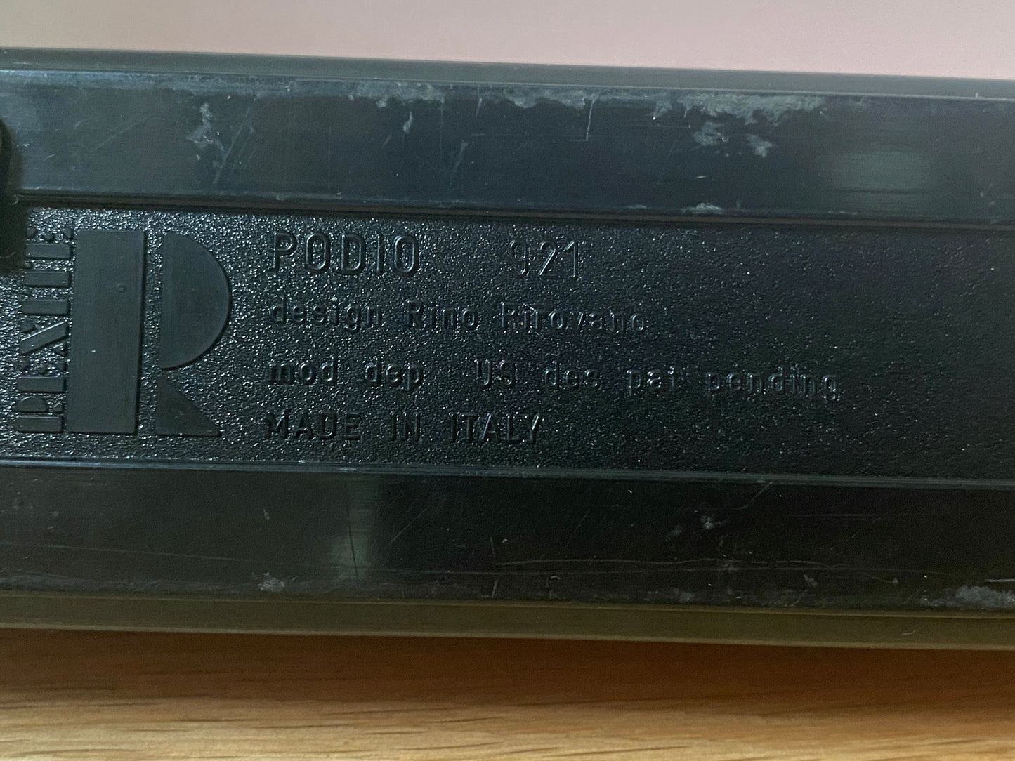 REXITE PODIO 921 DESIGN RINO PIROVANO PORTA CARTE DOCUMENTI