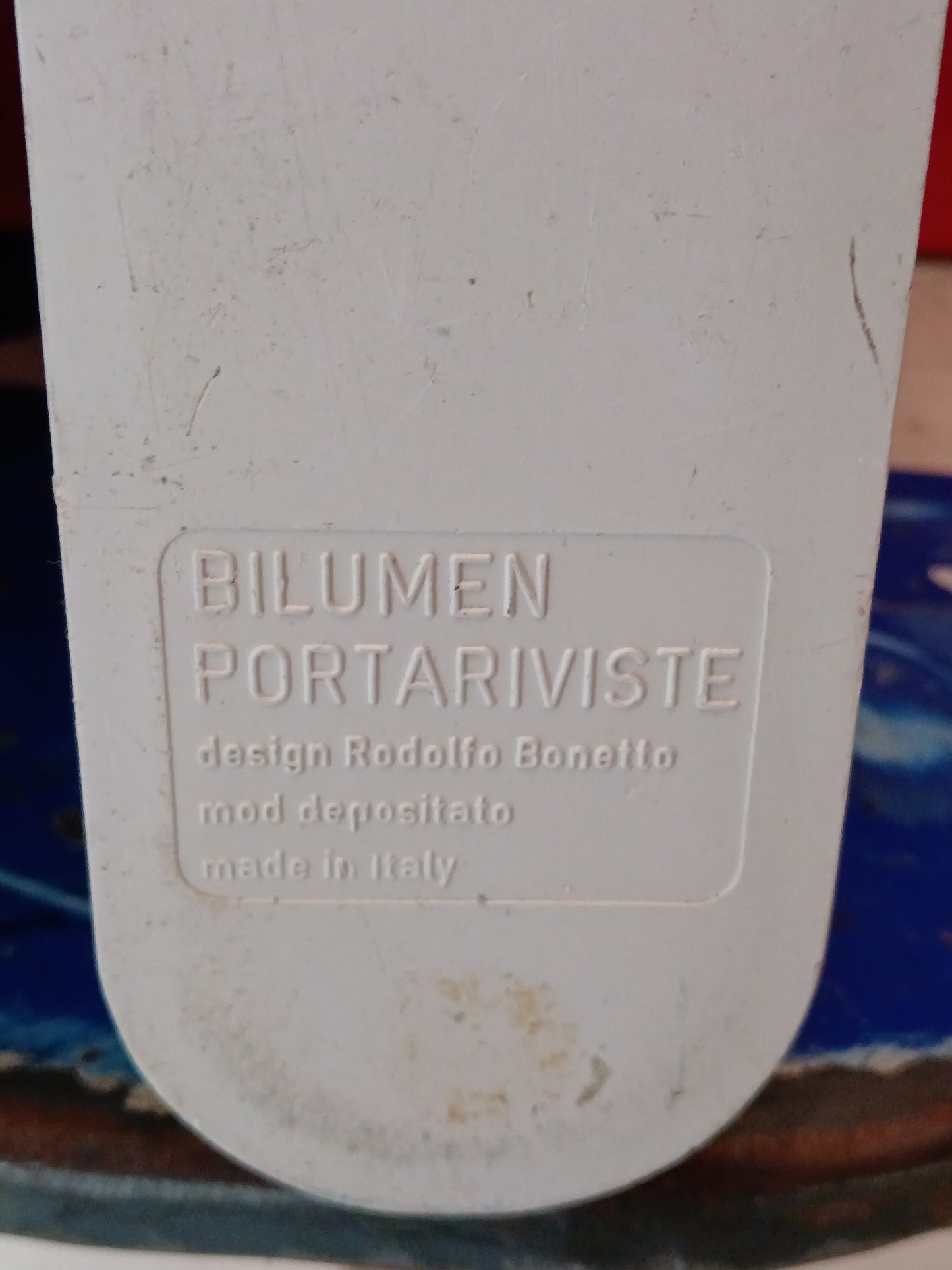 Bilumen magazine rack designer Rodolfo Bonetto